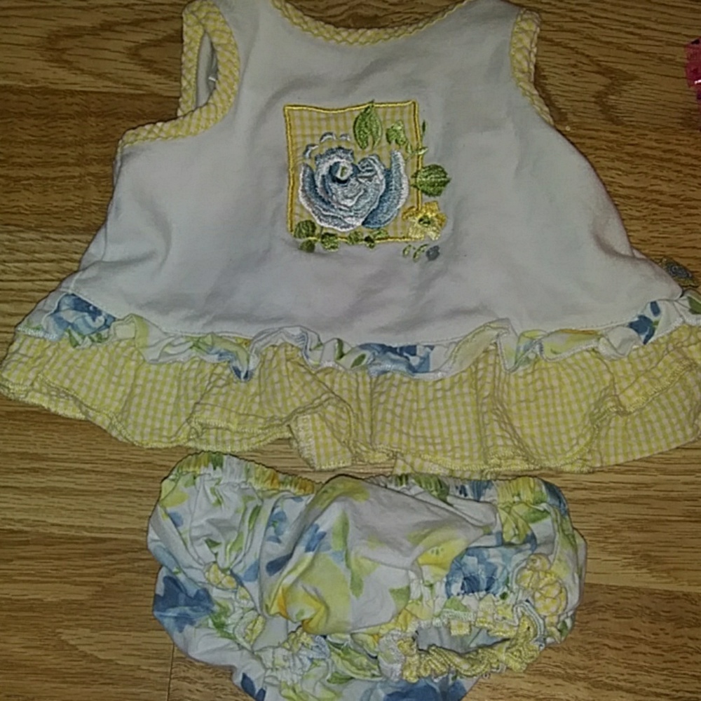 Floral outfit